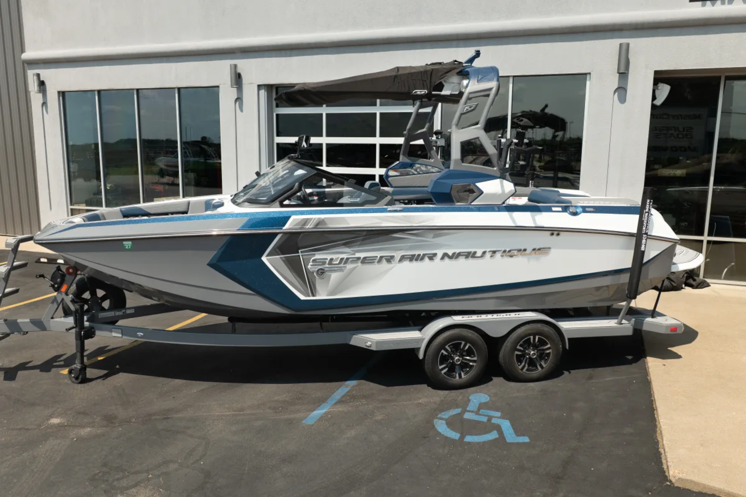 2019 NAUTIQUE SUPER AIR G23 ONLY 219 HRS 1 OWNER 