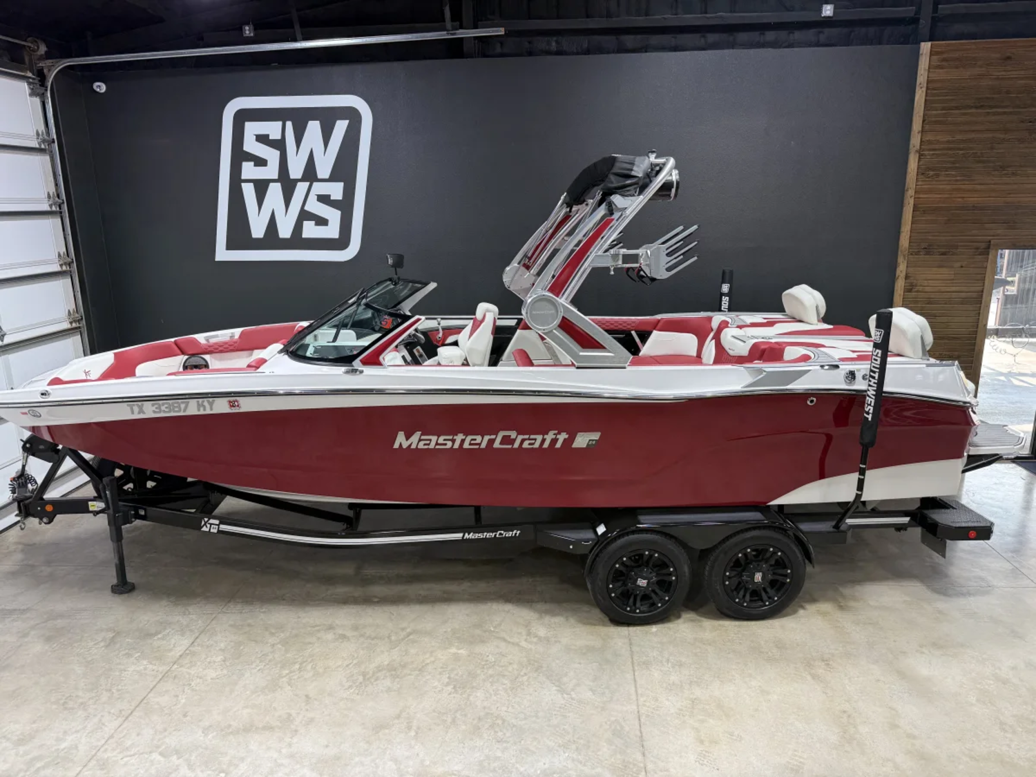 2024 MasterCraft XT24