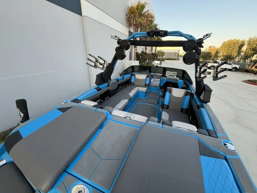 2022-malibu-m240-143450-image3.webp