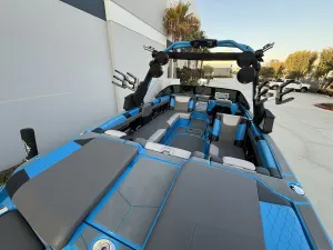 2022-malibu-m240-143450-image3.webp