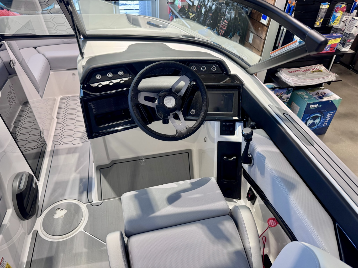 2027 MasterCraft NXT20