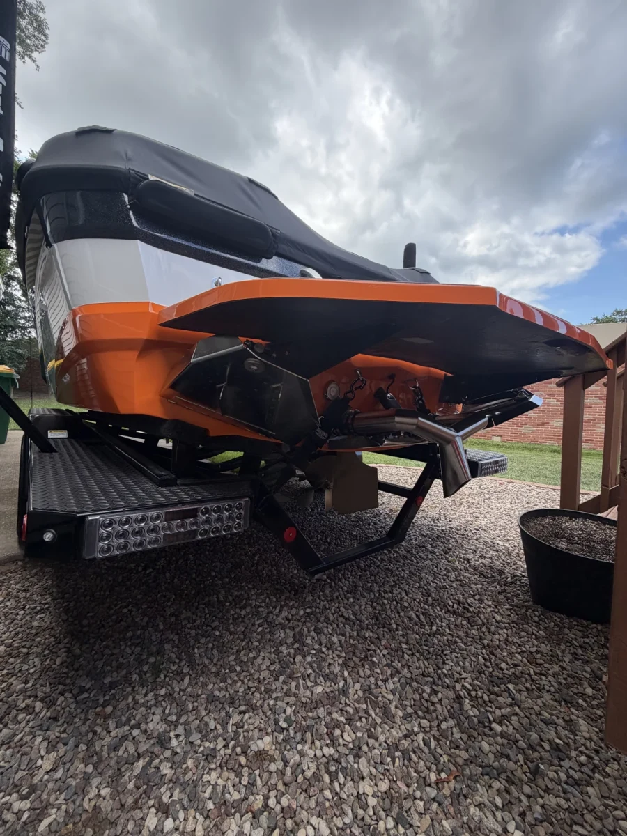 2018-mastercraft-xt22-142700-image5_173254.webp