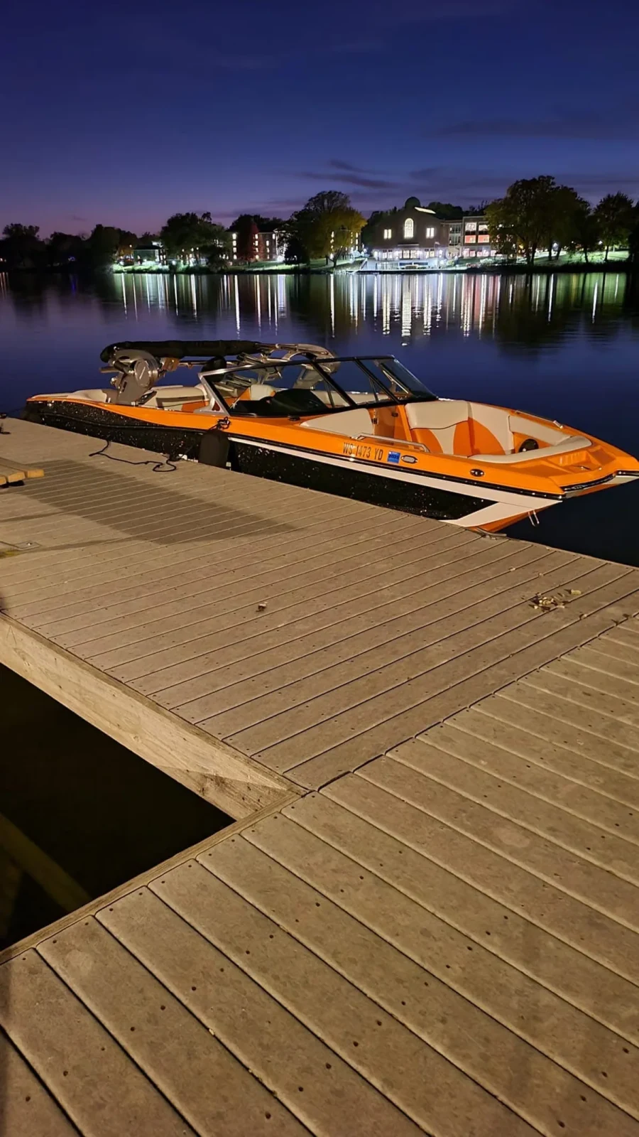 2018-mastercraft-xt22-142700-image6.webp