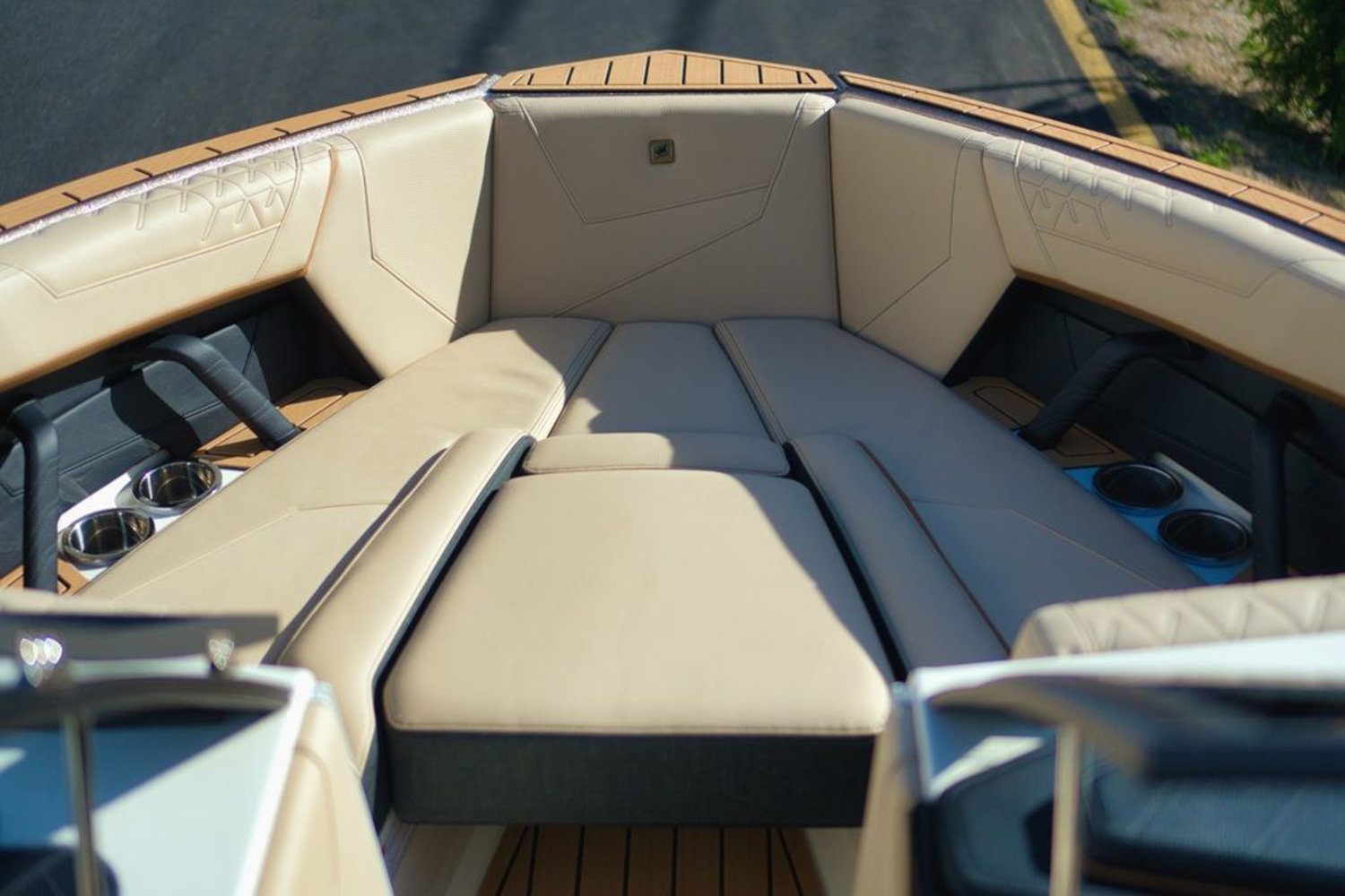 2027 Nautique Super Air Nautique S23