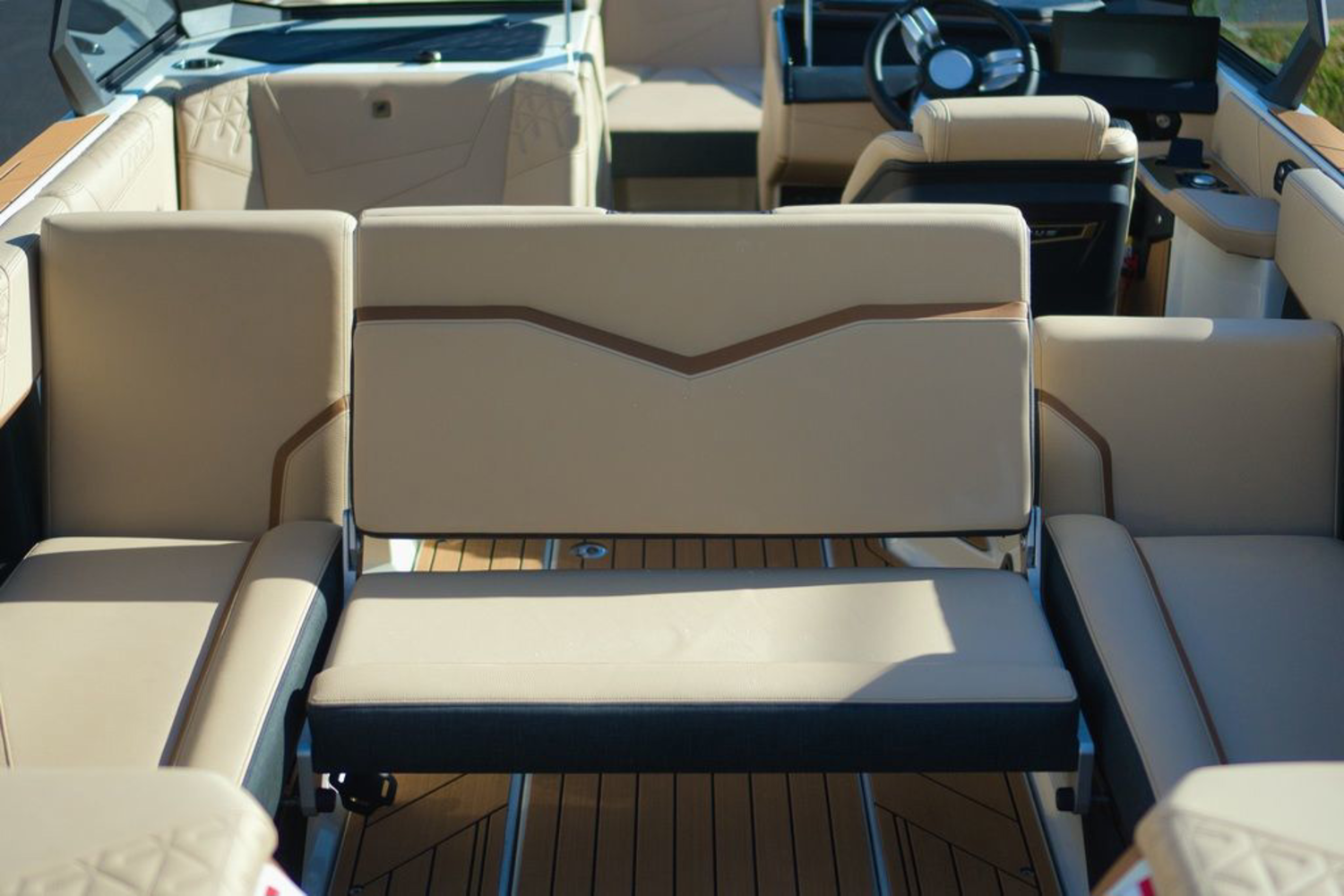 2027 Nautique Super Air Nautique S23