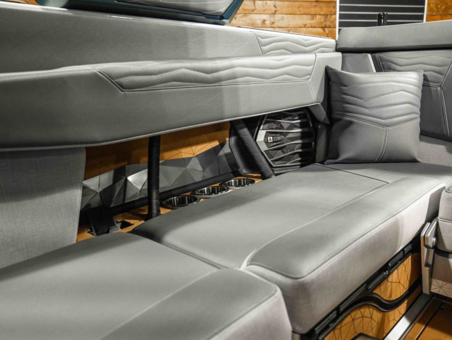 2027 Nautique Super Air Nautique G23