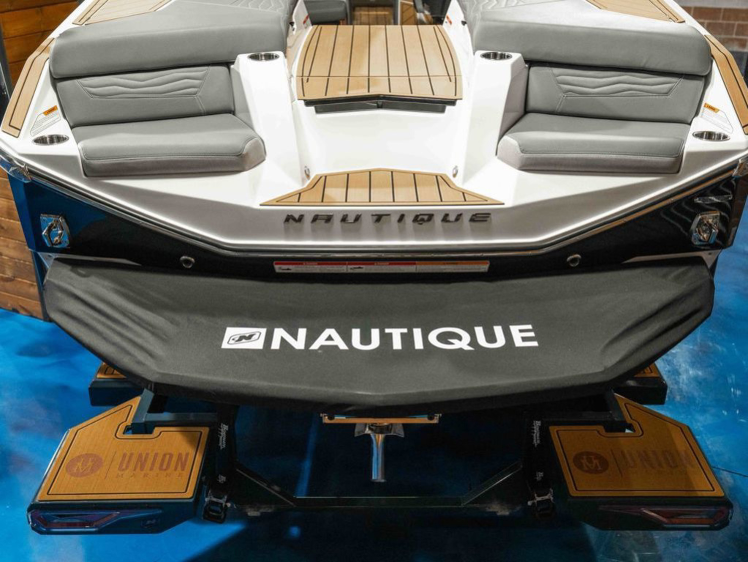 2027 Nautique Super Air Nautique G23