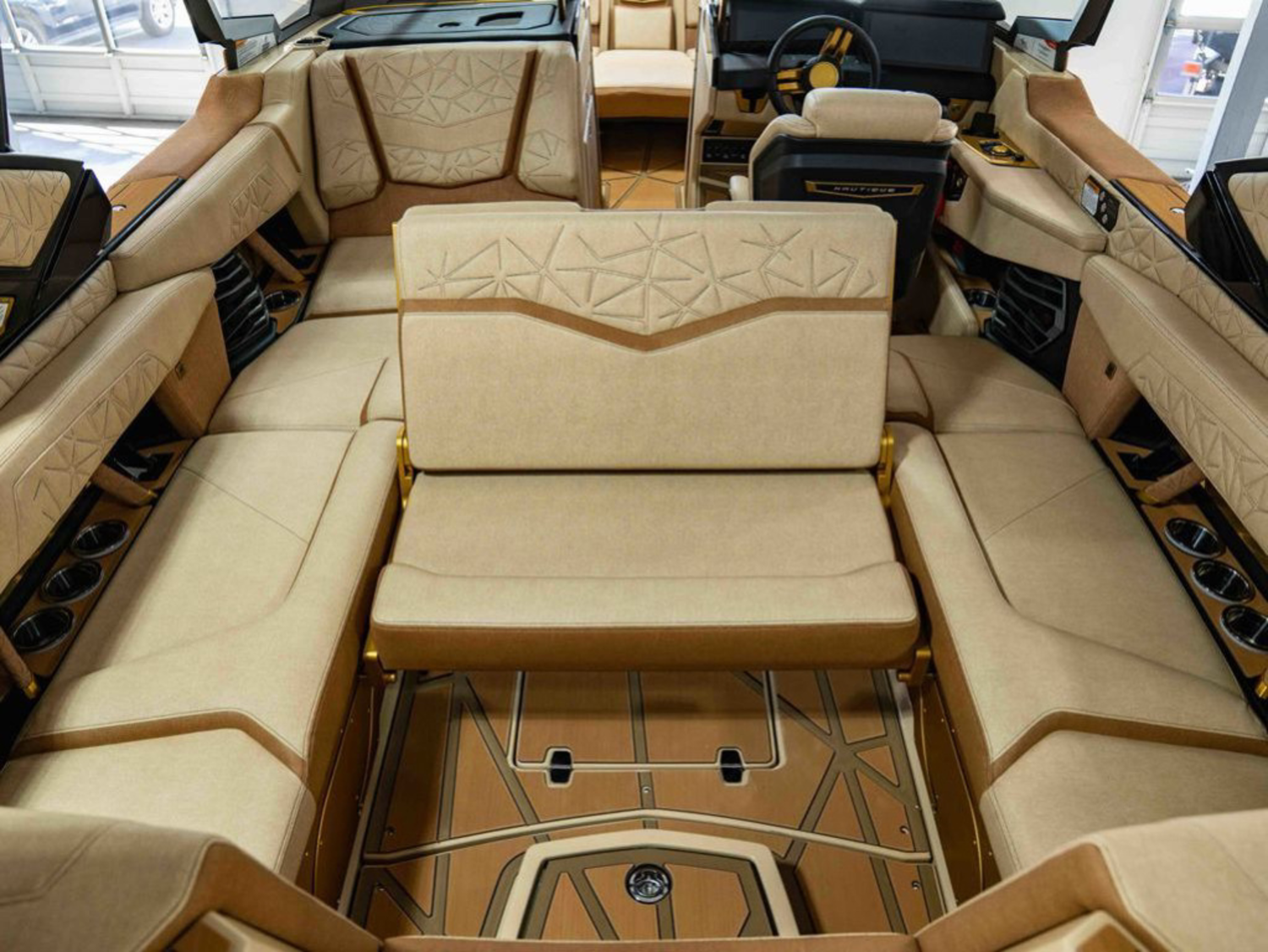 2027 Nautique Super Air Nautique G23 Paragon