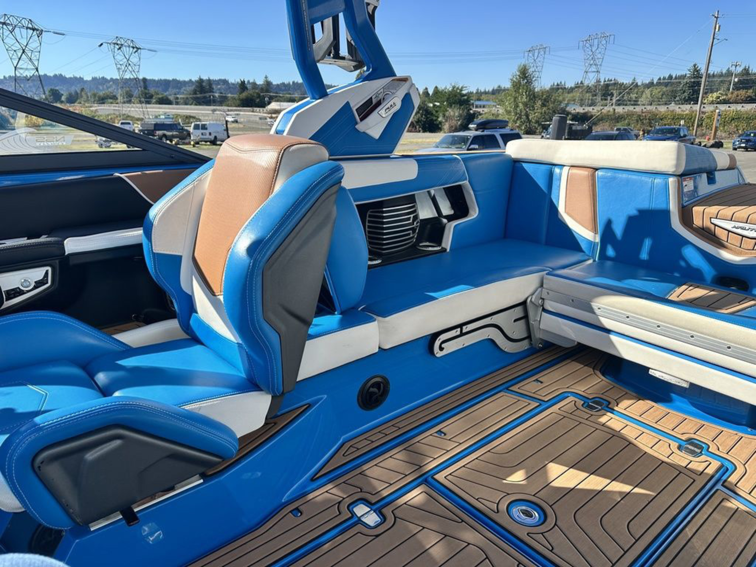 2018 Nautique G23