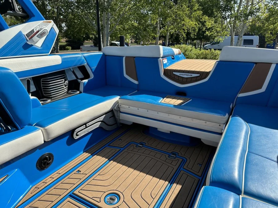 2018-nautique-g23-143467-image14