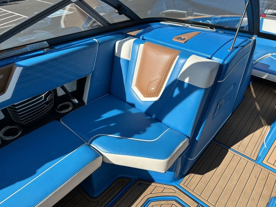 2018-nautique-g23-143467-image16