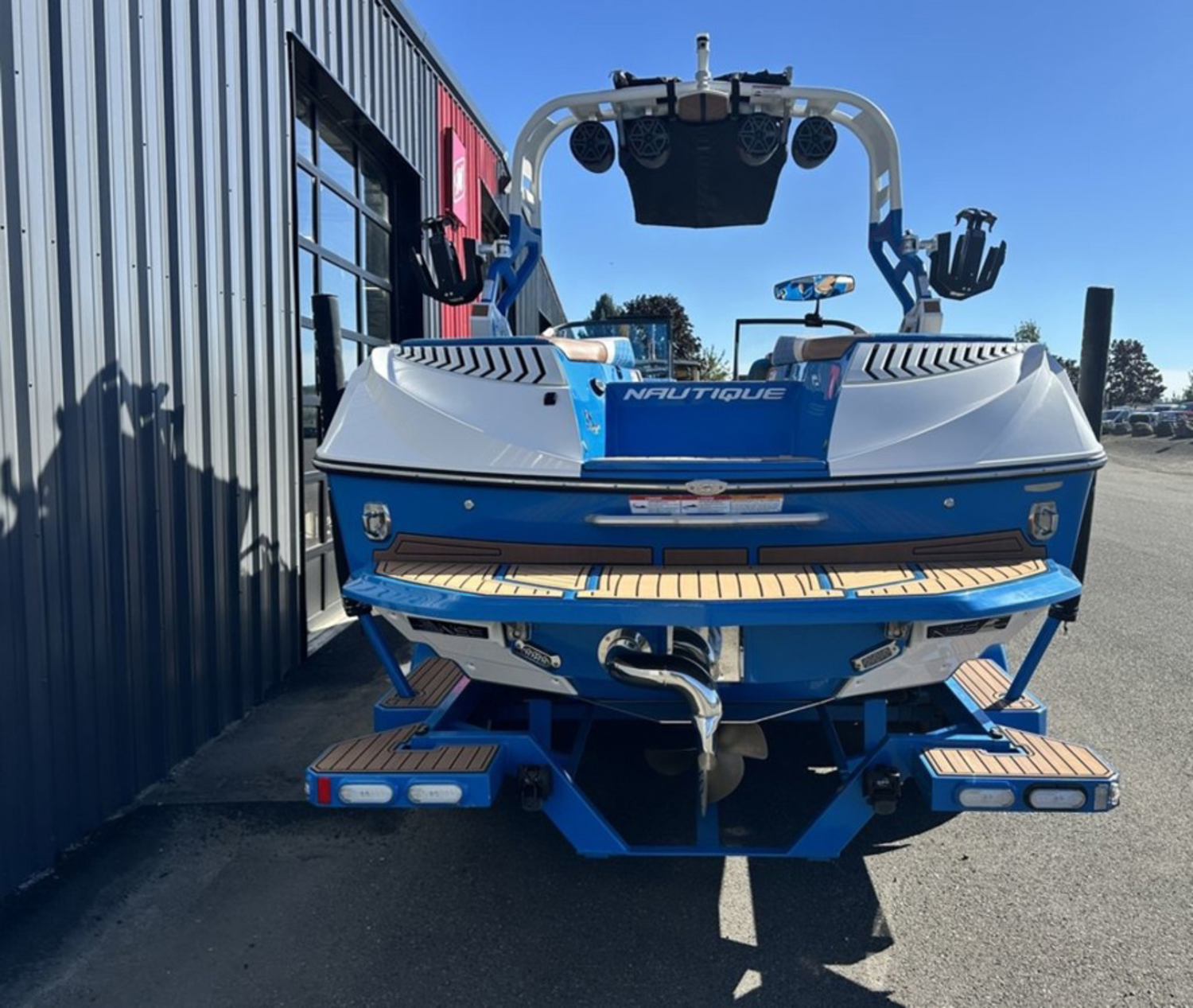 2018 Nautique G23