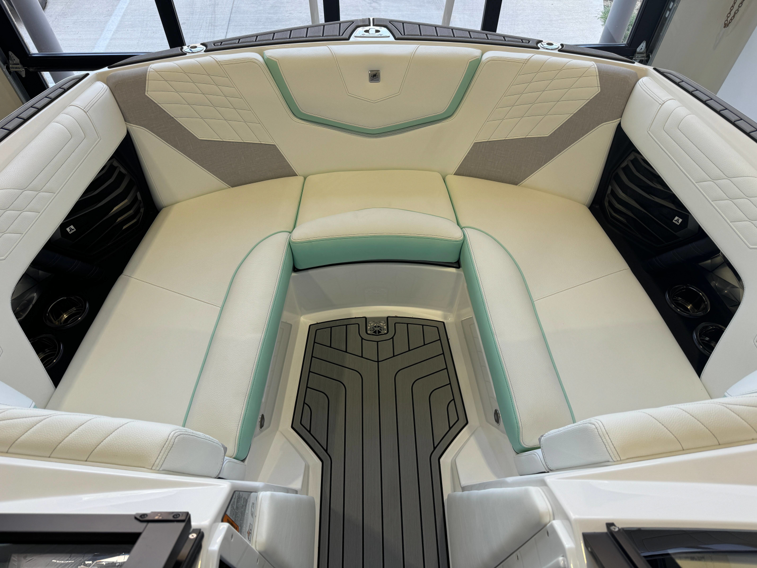 2024 Nautique Super Air Nautique G21
