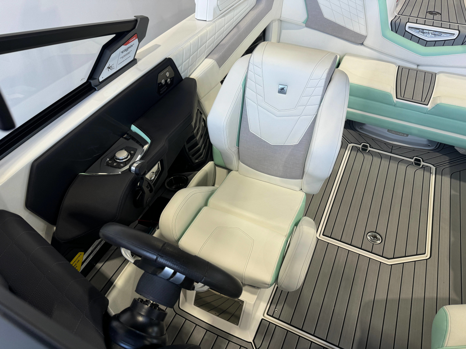 2024 Nautique Super Air Nautique G21