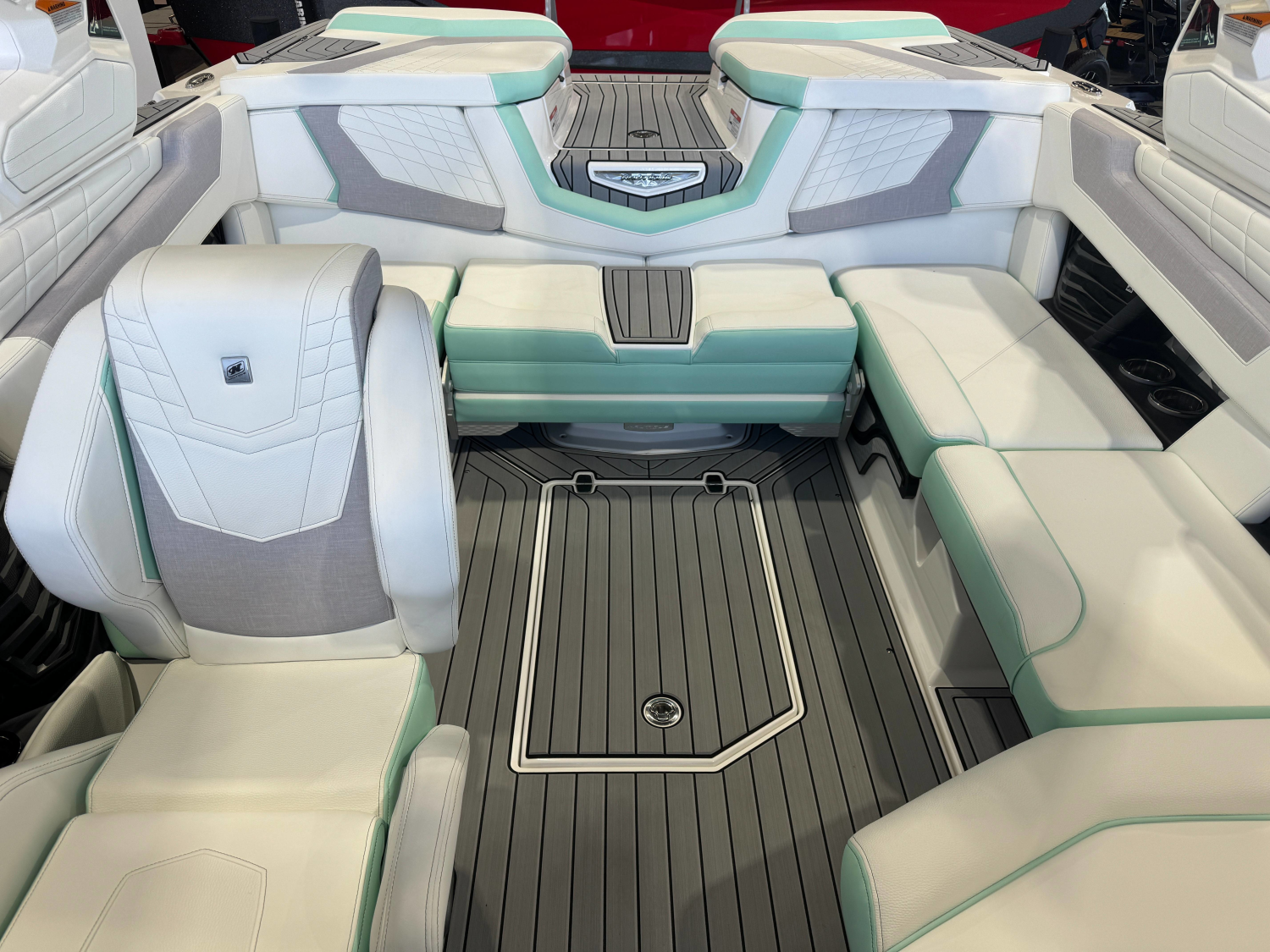 2024 Nautique Super Air Nautique G21