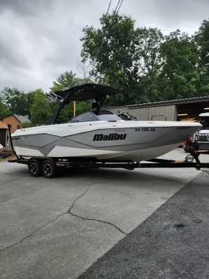 2022-malibu-wakesetter-25-lsv-143474-image10