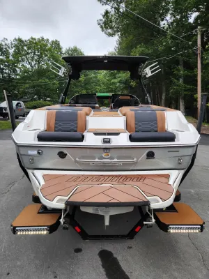 2022-malibu-wakesetter-25-lsv-143474-image8