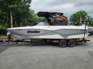 2022-malibu-wakesetter-25-lsv-143474-image9