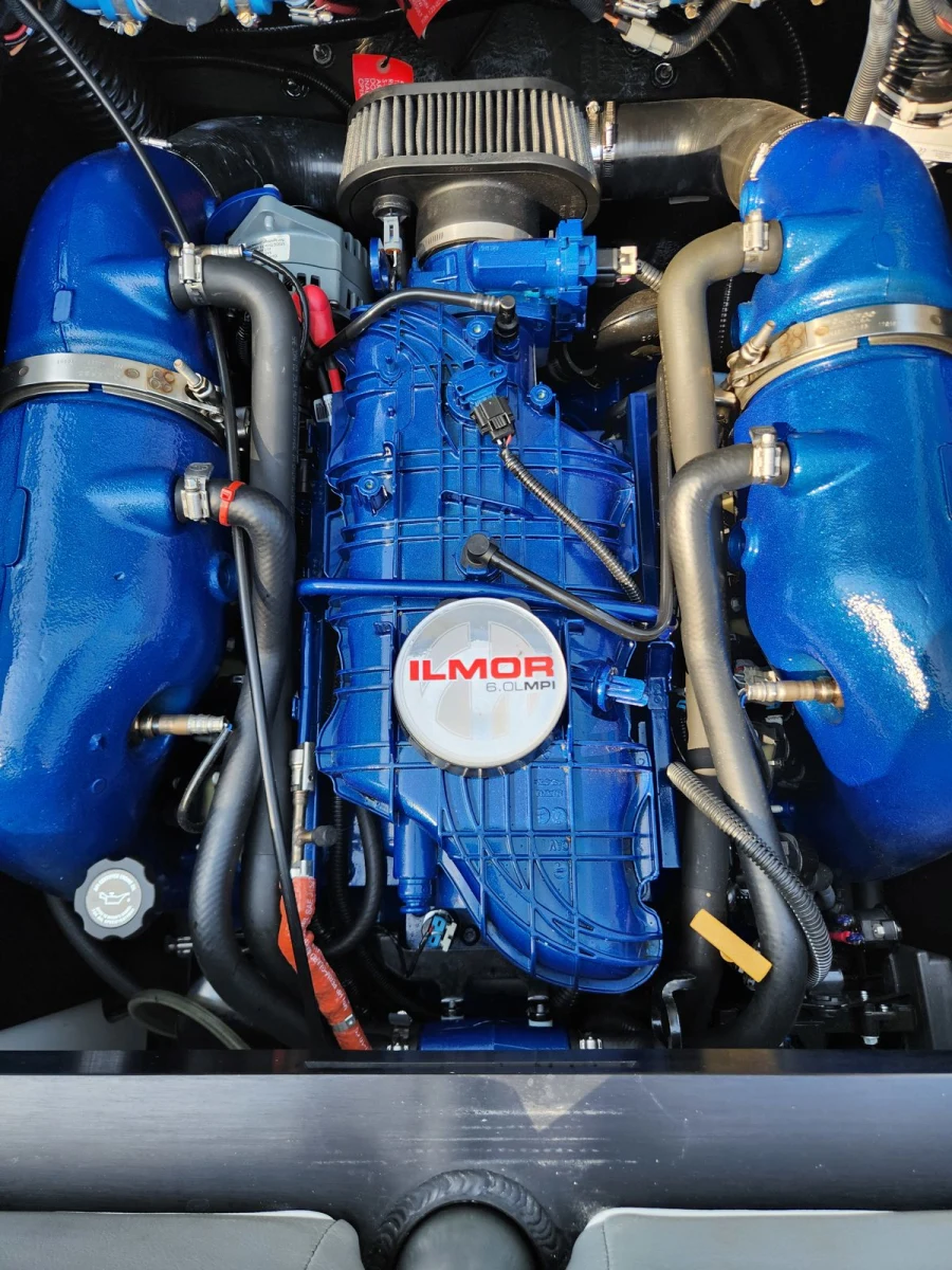 2020-mastercraft-xt21-143475-image10