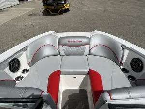 2015-mastercraft-x2-143477-image20