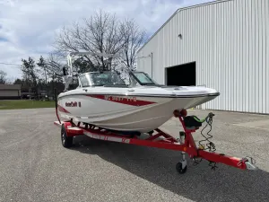 2015-mastercraft-x2-143477-image2