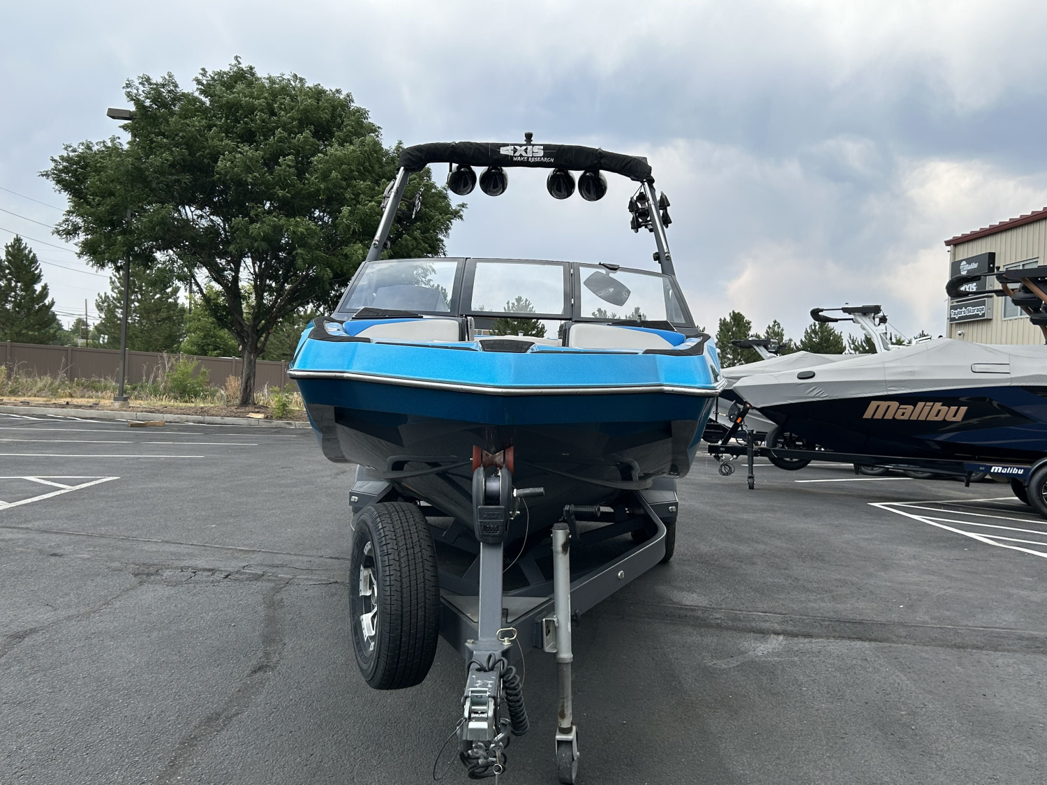 2018 Axis Wake Research A24