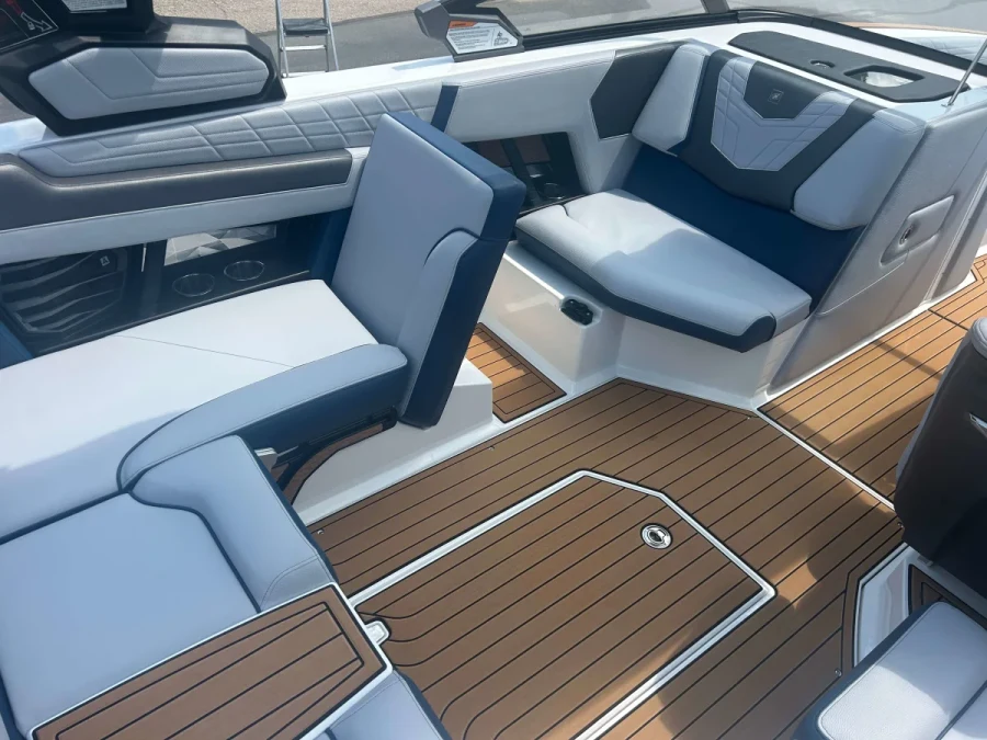 2022-nautique-g21-143509-image3.webp