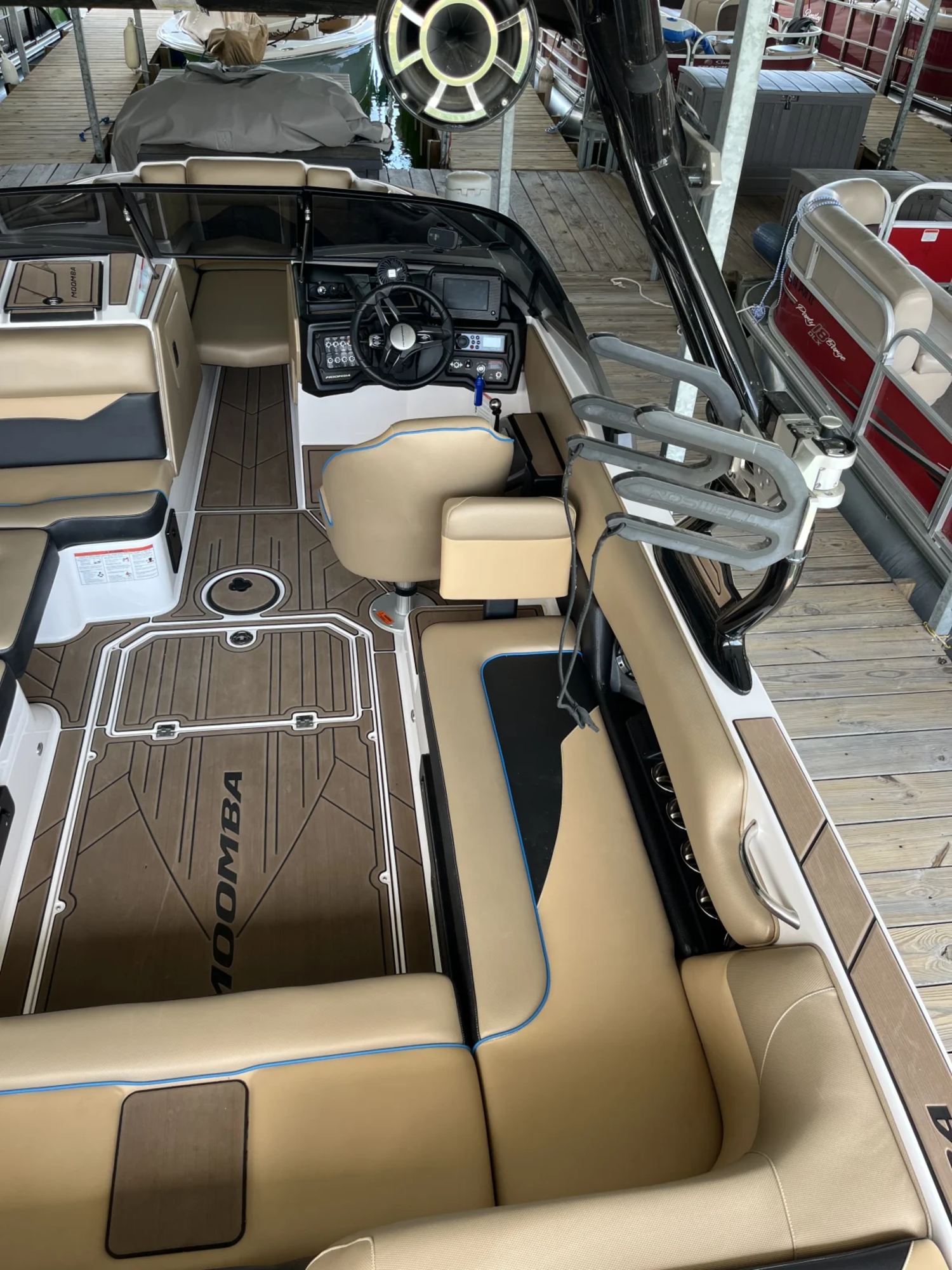 2021 Moomba Boats Mojo