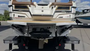 2027-mastercraft-x-star-143518-image5.webp