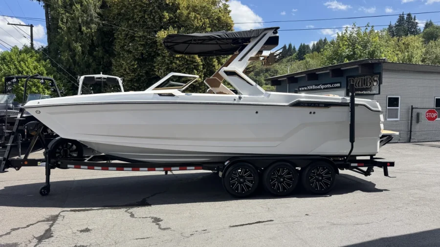 2027-mastercraft-x-star-143518-image7.webp