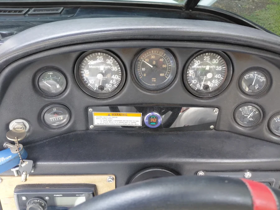 1992-mastercraft-prostar-190-143531-image6.webp