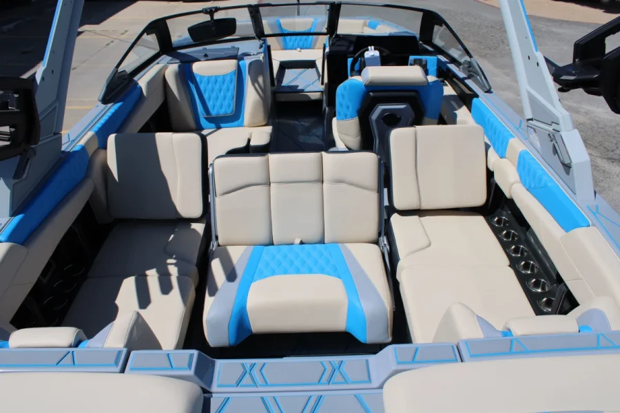 2027-malibu-m230-143540-image13.webp