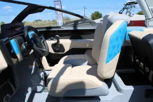 2027-malibu-m230-143540-image16.webp