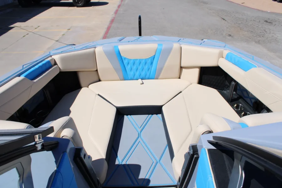 2027-malibu-m230-143540-image18.webp