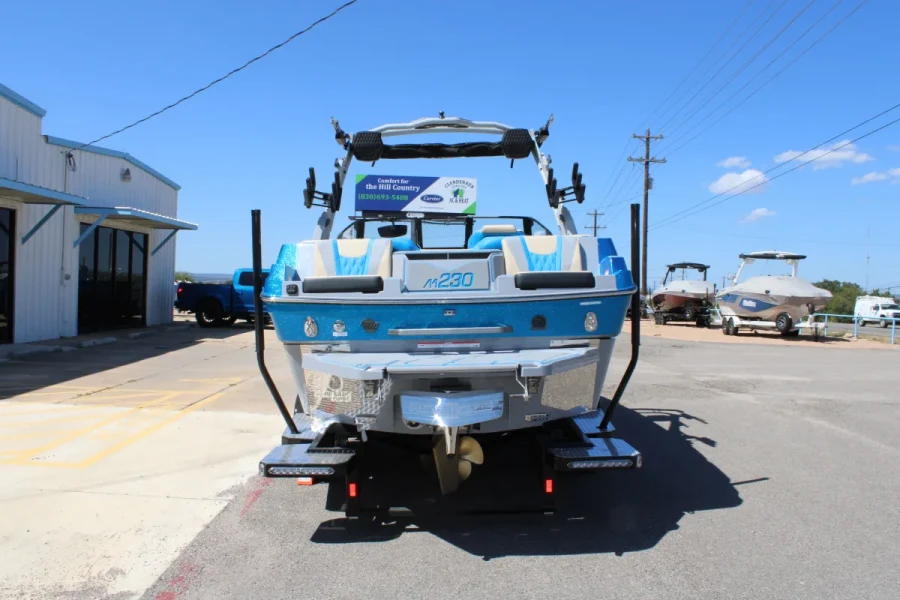2027-malibu-m230-143540-image6.webp