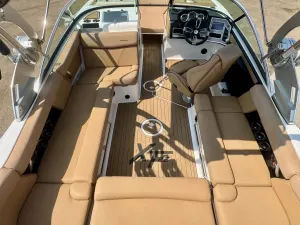 2020-mastercraft-xt22-143544-image12.webp