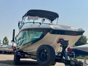 2020-mastercraft-xt22-143544-image2.webp