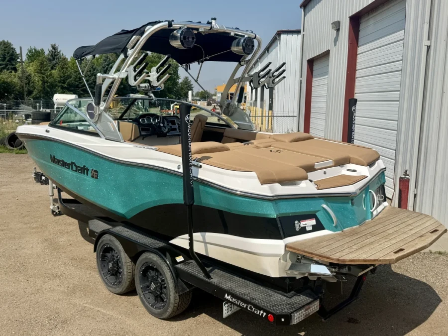 2020-mastercraft-xt22-143544-image5.webp
