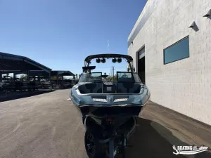 2027-mastercraft-xt24-145399-image2
