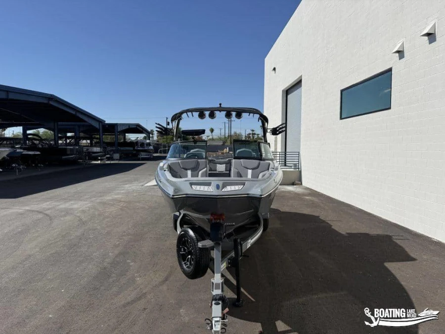 2027-mastercraft-xt24-145400-image2