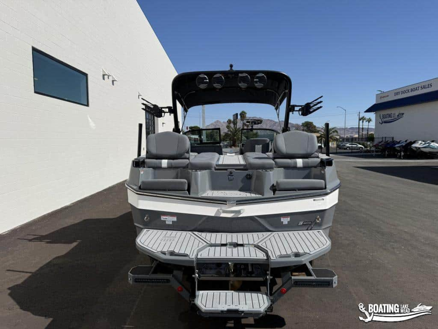 2027 MasterCraft XT24