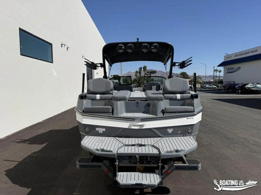 2027-mastercraft-xt24-145400-image3