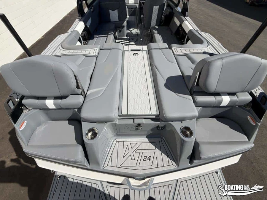 2027-mastercraft-xt24-145400-image6
