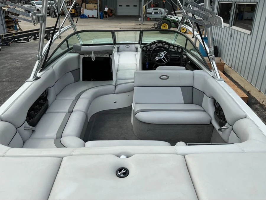2006-supra-launch-24ssv-143562-image10