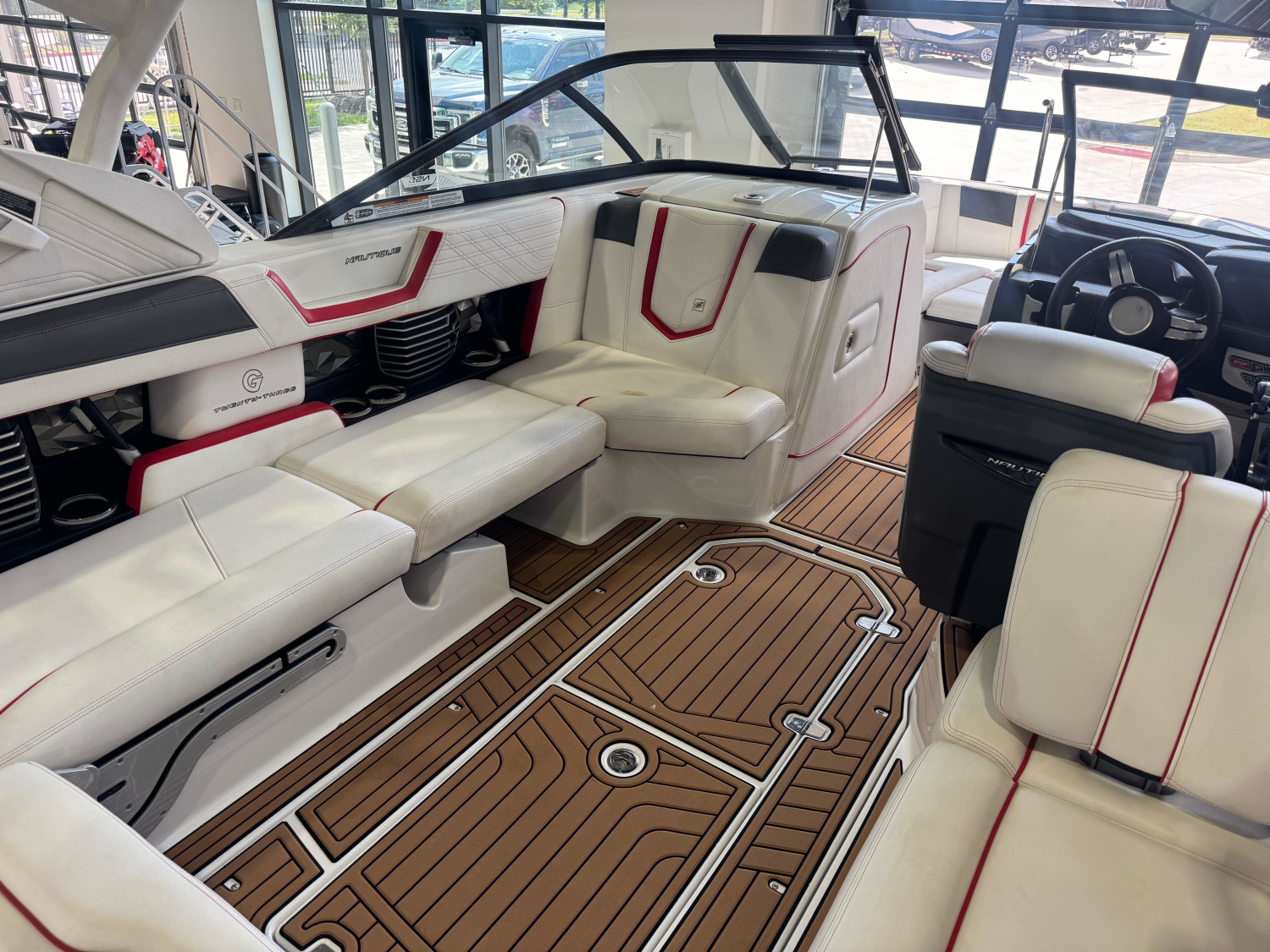 2018 Nautique Super Air Nautique G23