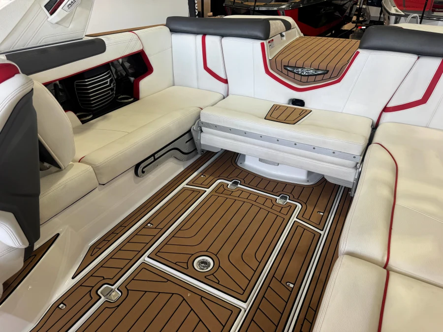 2018-nautique-g23-143565-image15