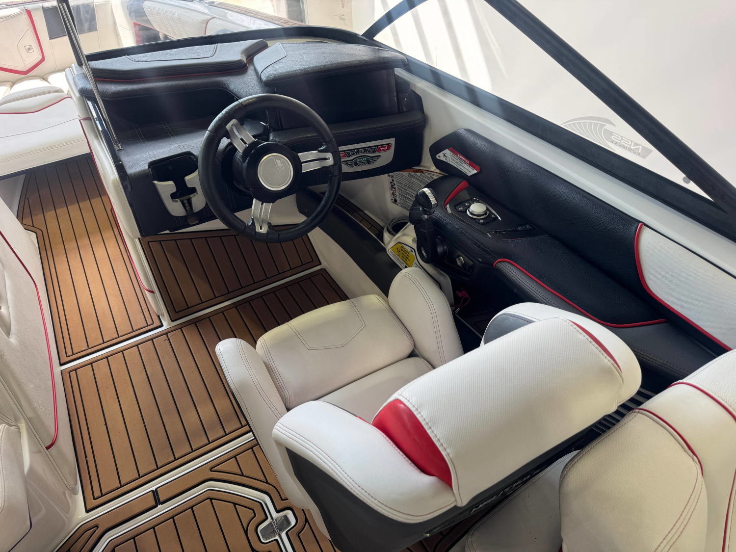 2018 Nautique Super Air Nautique G23