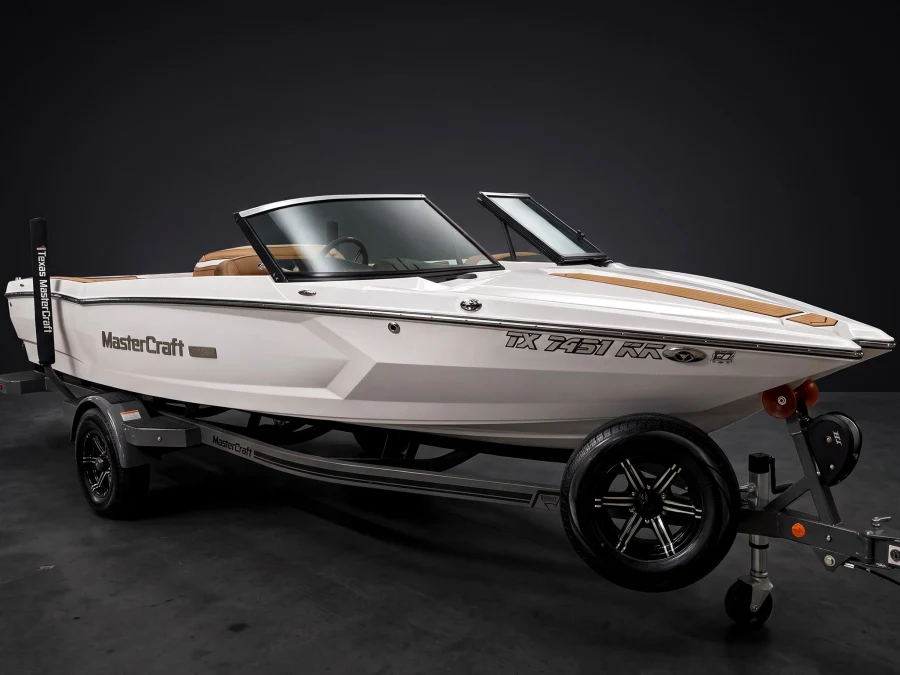 2021-mastercraft-prostar-143568-image3
