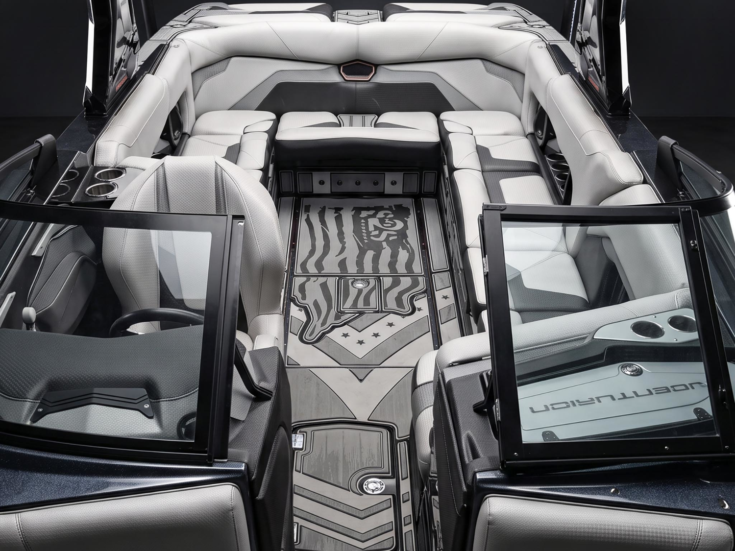 2021 Centurion Boats Ri245