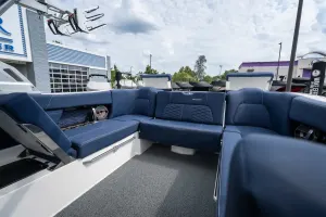 2021-mastercraft-x24-143583-image10.webp
